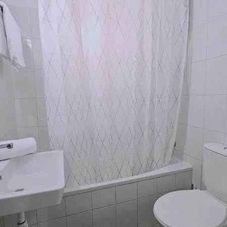 Stay Green Apartment شقة لارنكا