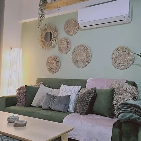 Stay Green Apartment شقة *